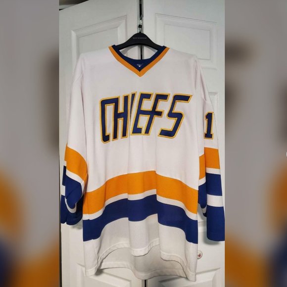 Mad Brothers Other - Charlestown Chiefs Jersey (size L)